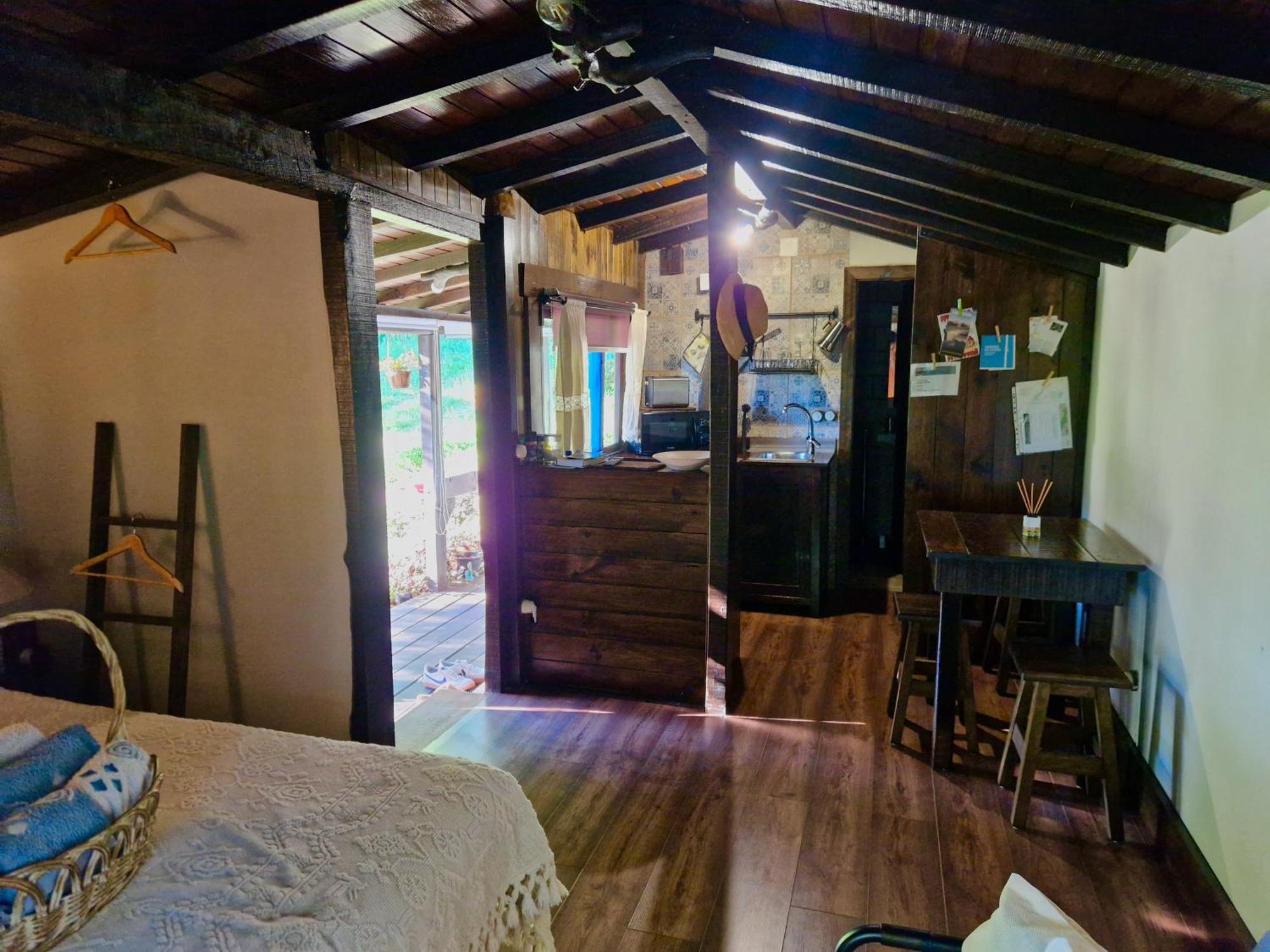 O Cantinho De Coura - A Cabana ปาเรเจส เจ โครา ภายนอก รูปภาพ